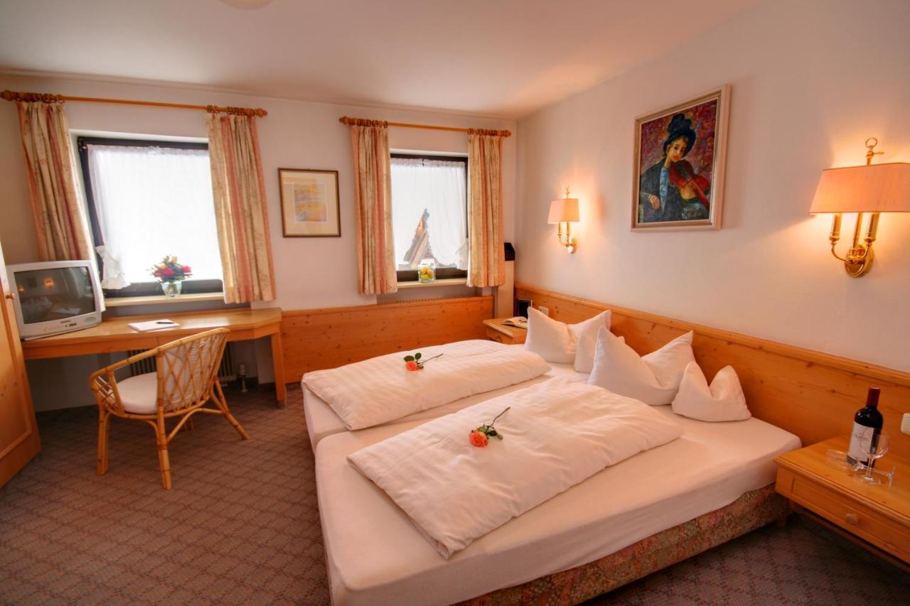 Hirschegg Rein Hotel Adler Garni מראה חיצוני תמונה